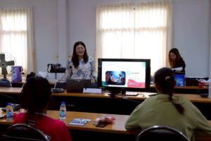 LINE_ALBUM_10269_260210_2