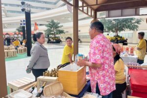 LINE_ALBUM_10868_250801_4