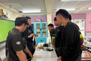 LINE_ALBUM_11069_261001_1