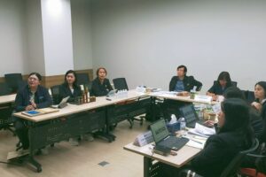 LINE_ALBUM_191268_251222_1