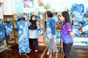 LINE_ALBUM_562026_260608_7