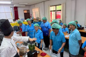 LINE_ALBUM_ทองม้วน_260410_1