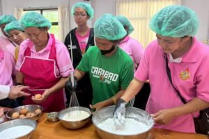 LINE_ALBUM_ทองม้วน_260410_11