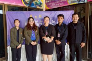 LINE_ALBUM_รร.อุบลรัตนราชกัญญาราชวิทยาลัย_รร.พระปฐมวิทยาลัย 2_251212_4